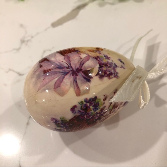 Hand painted Lacquered  Wood Egg Easter 🐣 3" Ornament VTG - Picture 4 of 4